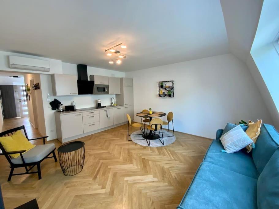 Freshly Renovated Apartment In Trendy Area L Hg21 Viena Exterior foto